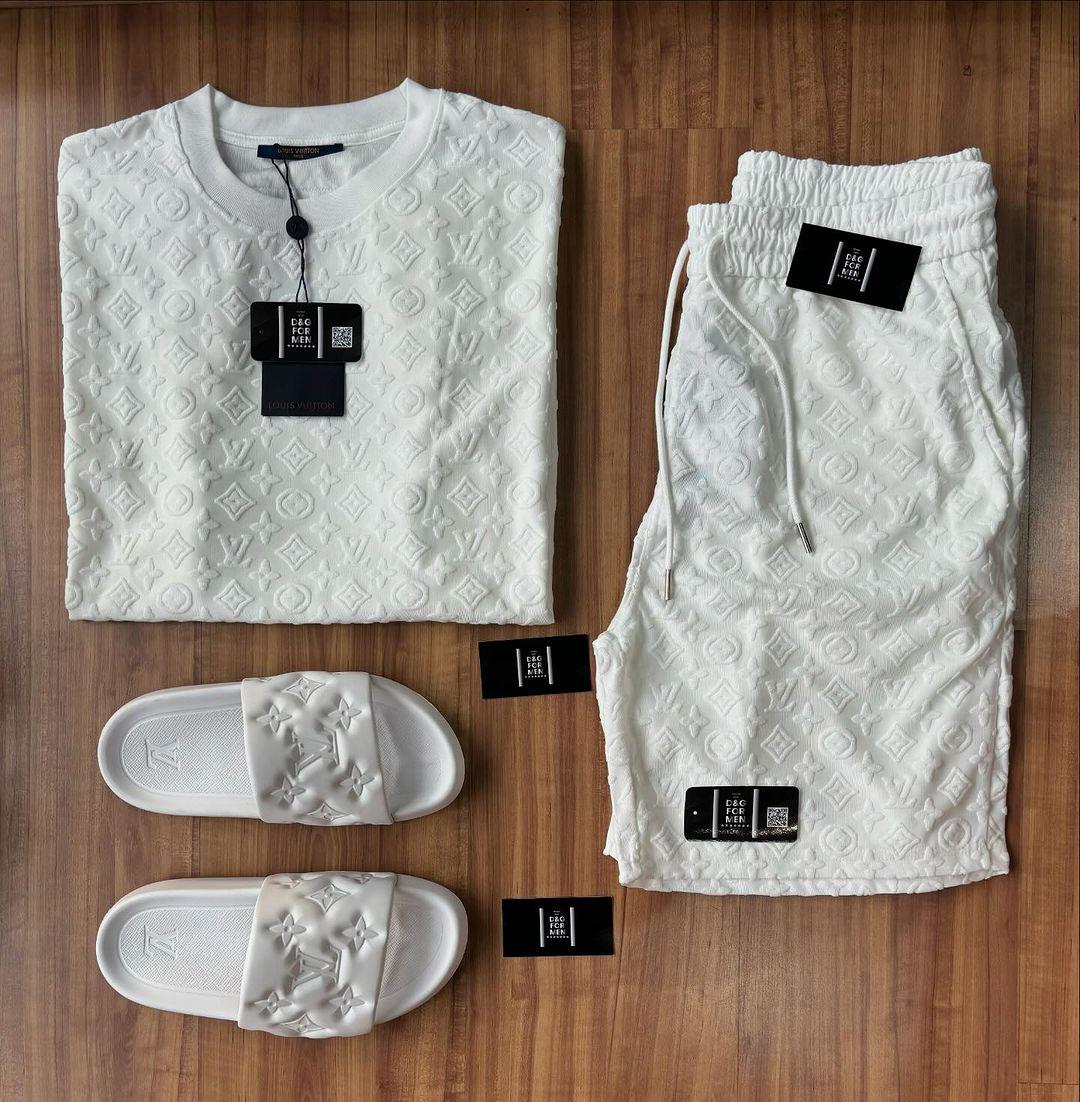 Conjunto de Grife - LV  White (Promoção Esquenta Black Friday) [CAMISA + BERMUDA + CHINELO]